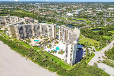 1406 - 400 Ocean Trail Way, Condo with 2 bedrooms, 2 bathrooms and null parking in Jupiter FL | Image 3