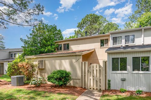 7928 Horse Chestnut Ln, Charlotte, NC, 28277-9810 | Card Image