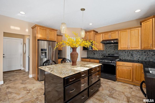 510 Copper Ridge Ct, House other with 5 bedrooms, 5 bathrooms and null parking in Dunlap IL | Image 15