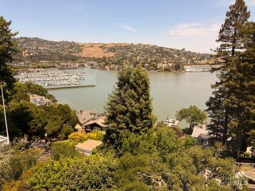306 Bella Vista Ave, Belvedere, CA, 94920-2417 | Card Image