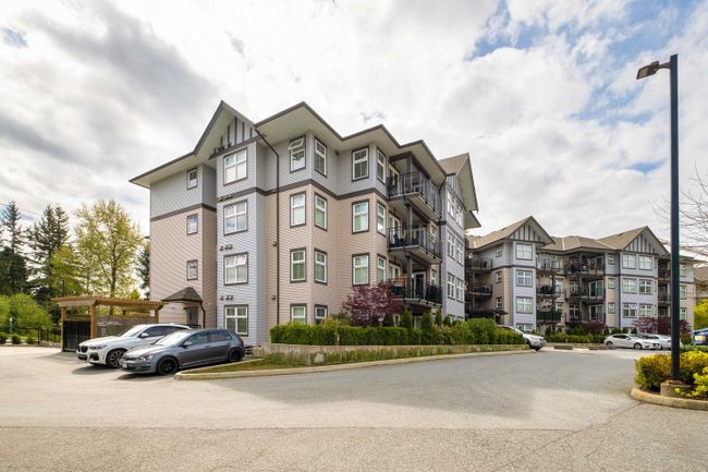 363 - 27358 32 Avenue, Condo with 1 bedrooms, 1 bathrooms and 1 parking in Langley BC | Image 3