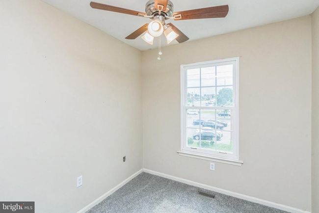 7946 Brighton Way, Townhouse with 3 bedrooms, 2 bathrooms and null parking in MANASSAS VA | Image 9