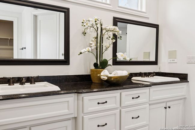 APT-1 - 172 Katherine Ct, Townhouse with 4 bedrooms, 4 bathrooms and null parking in San Antonio TX | Image 63
