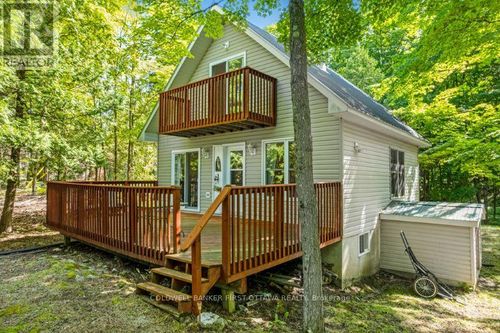 392 Badour Rd, Maberly, ON, K0H2B0 | Card Image