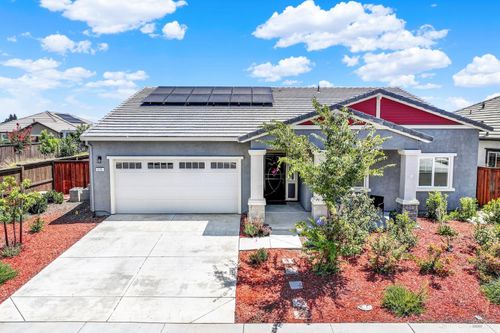 635 Songbird Way, Dixon, CA, 95620-3928 | Card Image