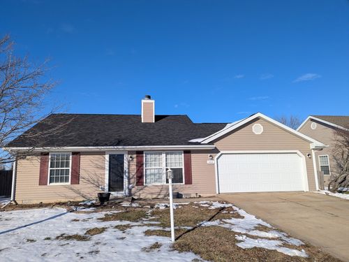 606 Northgate Dr, Saint Joseph, IL, 61873-8201 | Card Image