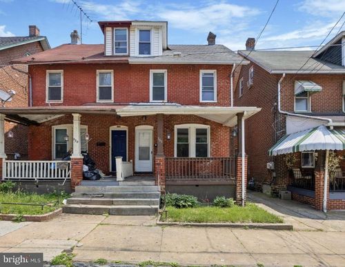 161 Strode Ave, COATESVILLE, PA, 19320-3036 | Card Image