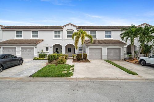 16829 Sw 1st Mnr, Pembroke Pines, FL, 33027-1096 | Card Image