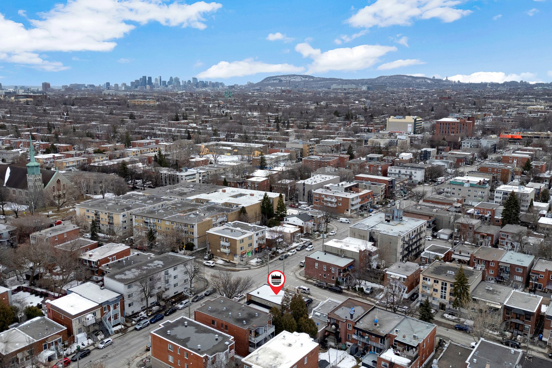Residential Income in Montréal (Villeray/Saint-Michel/Parc-Extension) 3