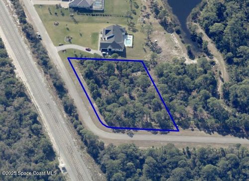 2603 Westhorpe Dr, Malabar, FL, 32950-7022 | Card Image