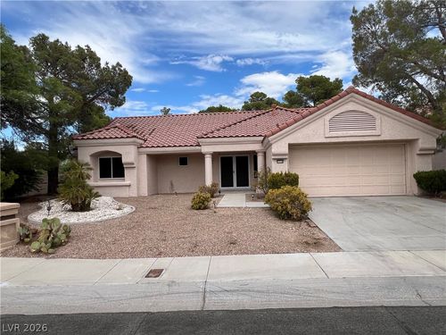 2716 Legend Dr, Las Vegas, NV, 89134-8828 | Card Image