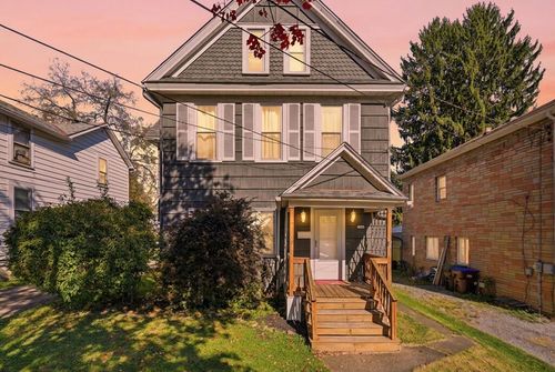 1432 Chestnut St, Franklin, PA, 16323-1638 | Card Image