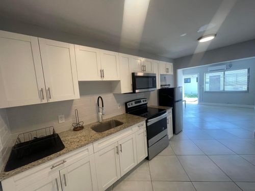 3-841 Nw 5th Ave, Pompano Beach, FL, 33060-5587 | Card Image