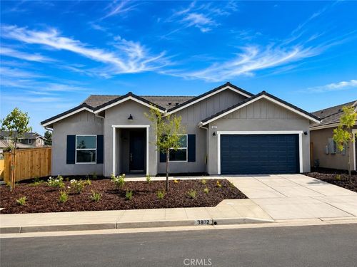 3802 Via Capitola, Madera, CA, 93637-3340 | Card Image