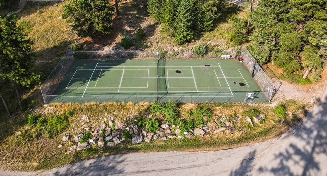 Shelter Bay Estates Tennis/Pickleball Court | Image 45