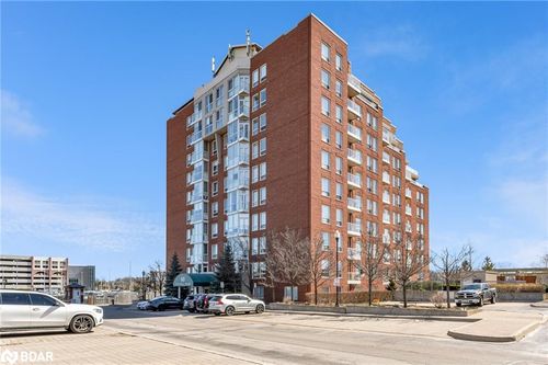 102-60 Old Mill Rd, Oakville, ON, L6J7V9 | Card Image