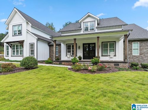 111 Village Cir, ANNISTON, AL, 36207-6603 | Card Image