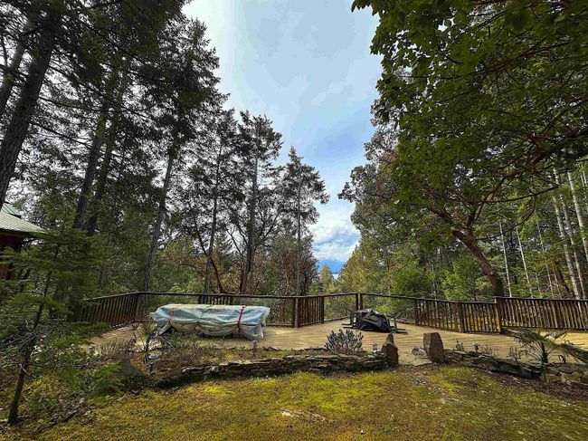 390 Juniper Lane, House other with 1 bedrooms, 1 bathrooms and 1 parking in Galiano Island BC | Image 23