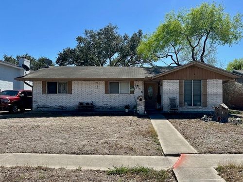 1513 E Warren Ave, Kingsville, TX, 78363-6542 | Card Image