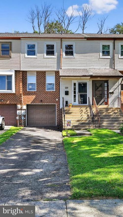 209 Birch Dr, LAFAYETTE HILL, PA, 19444-2103 | Card Image