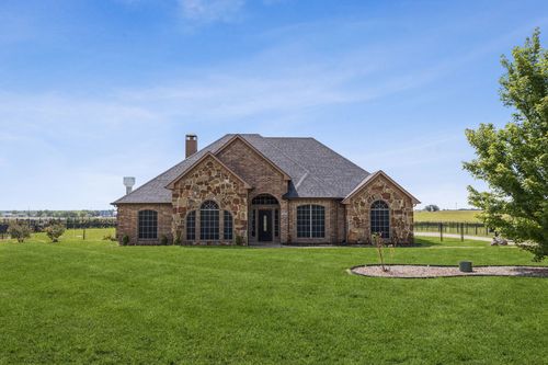 3076 W Alamosa Dr, Terrell, TX, 75160-6812 | Card Image