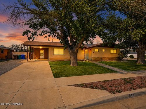 940 Calle Del Sol, Las Cruces, NM, 88005-3038 | Card Image