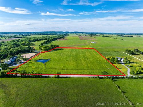 15 E 450, Pryor, OK, 74361 | Card Image