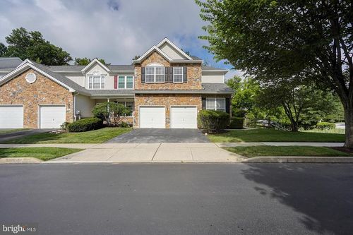 100 Forelock Ct, WEST CHESTER, PA, 19382-6164 | Card Image