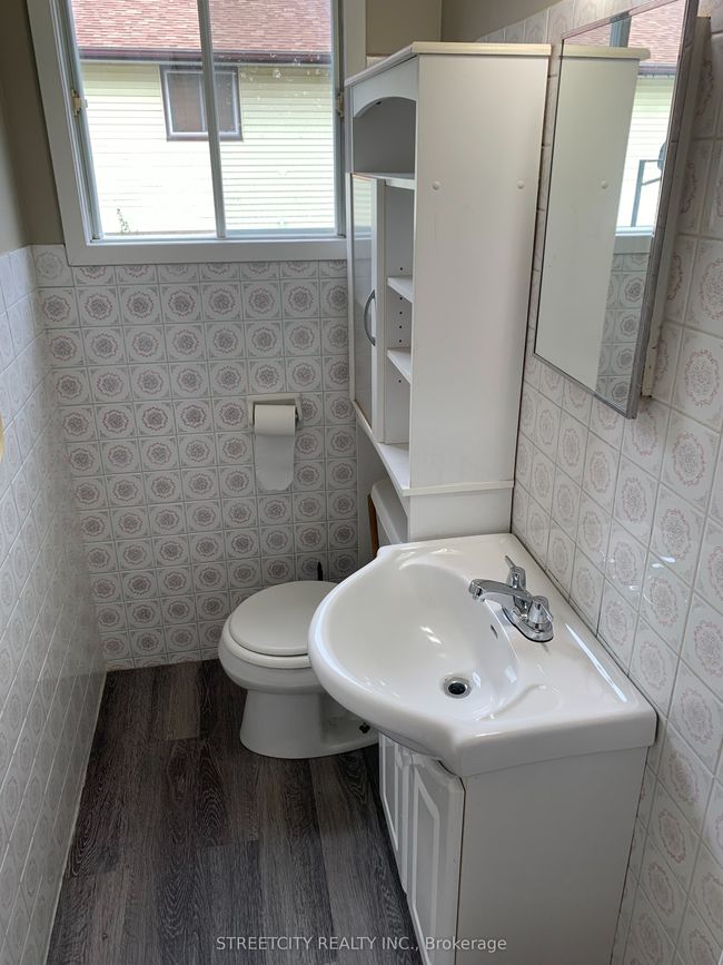 A - 140 Symes St, House attached with 2 bedrooms, 2 bathrooms and 2 parking in Glencoe ON | Image 11