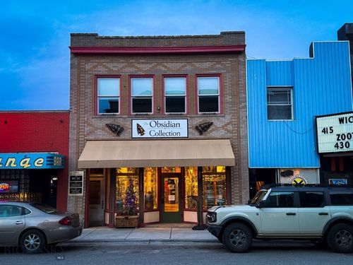 108 N 2nd St, Livingston, MT, 59047-2602 | Card Image