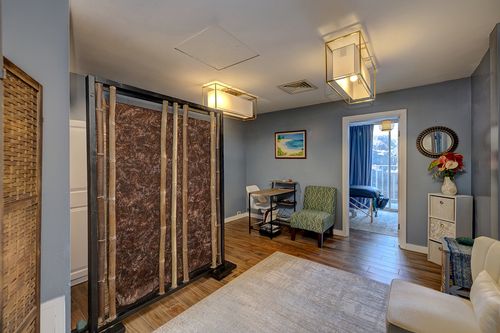 ste-117-101 Aupuni St, Hilo, HI, 96720-4260 | Card Image