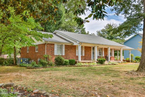 5006 Honeysuckle Ln, Milan, TN, 38358-6440 | Card Image