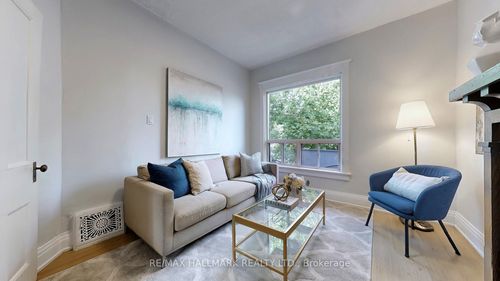 28 Caroline Ave, Toronto, ON, M4M2X7 | Card Image