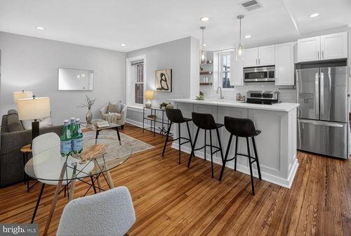 300-2510 Cliffbourne Pl Nw, WASHINGTON, DC, 20009-1546 | Card Image