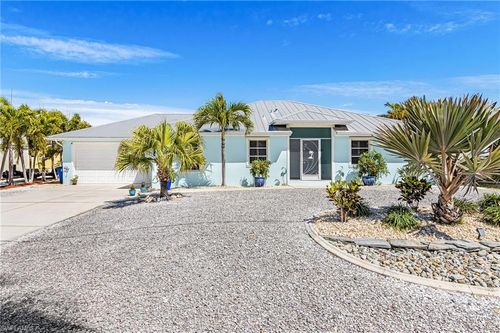 3778 Pinetree Dr, ST. JAMES CITY, FL, 33956-2524 | Card Image