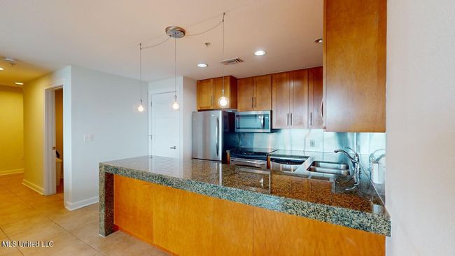 2060-Beach-Blvd-01092025_145629 | Image 9