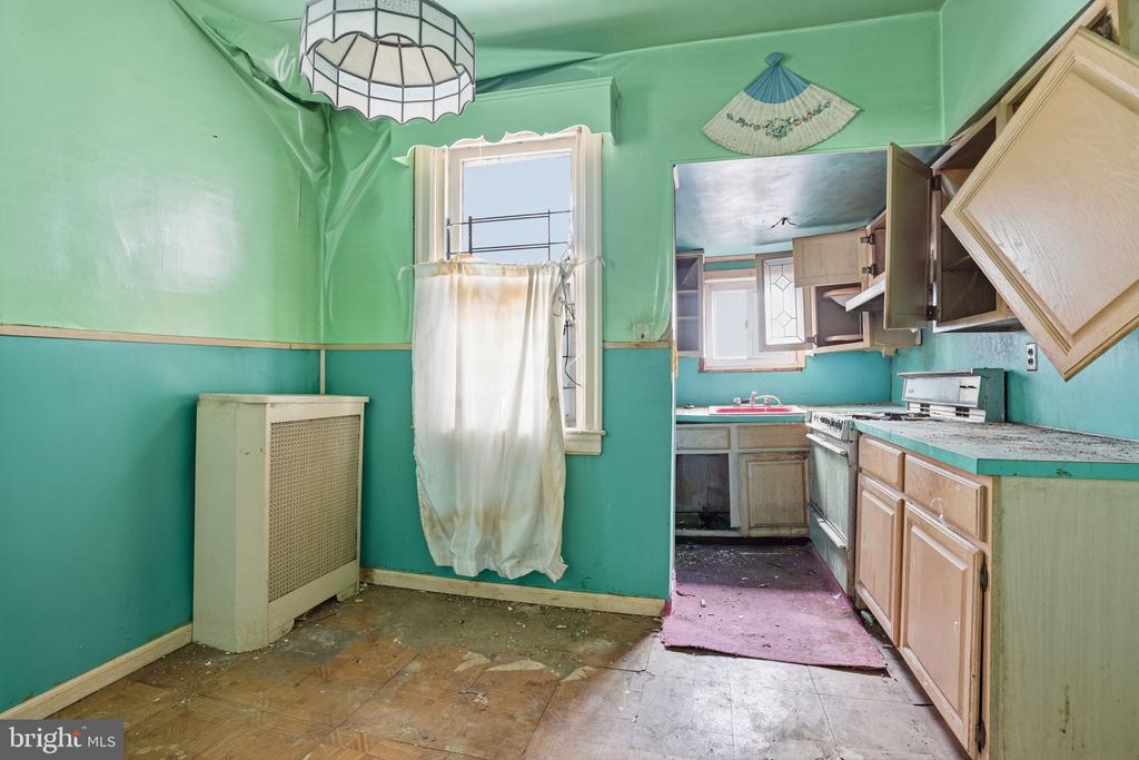 Residential in PHILADELPHIA 5