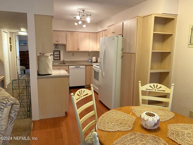 B - 210 River Bend Pl, Condo with 1 bedrooms, 1 bathrooms and null parking in WELAKA FL | Image 16