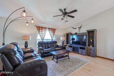 7227 W Corrine Drive, House other with 5 bedrooms, 3 bathrooms and null parking in Peoria AZ | Image 3