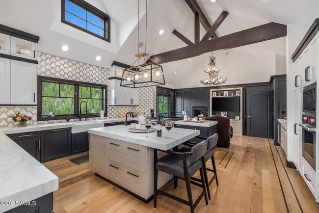 1122 Red Draw, House other with 5 bedrooms, 5 bathrooms and 7 parking in Edwards CO | Image 4