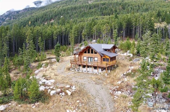 3966 Main Boulder Rd, House other with 2 bedrooms, 3 bathrooms and null parking in Mc Leod MT | Image 8