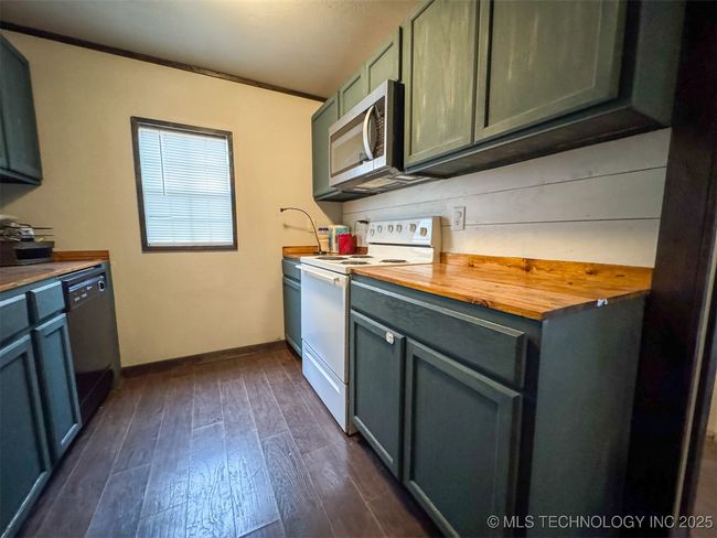 120917 Honey Suckle Rd, House other with 2 bedrooms, 2 bathrooms and null parking in Eufaula OK | Image 11