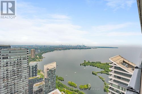 6104-30 Shore Breeze Dr, Etobicoke, ON, M8V0J1 | Card Image