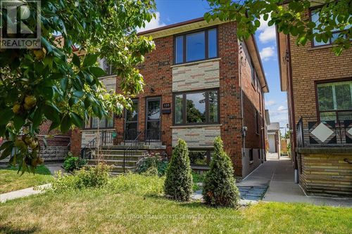 lower-155 Hope Street, Toronto (Corso Italia-Davenport), ON, M6E1K4 | Card Image
