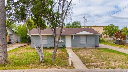 2344 Stanley Dr, Eagle Pass, TX, 78852-4427 | Card Image