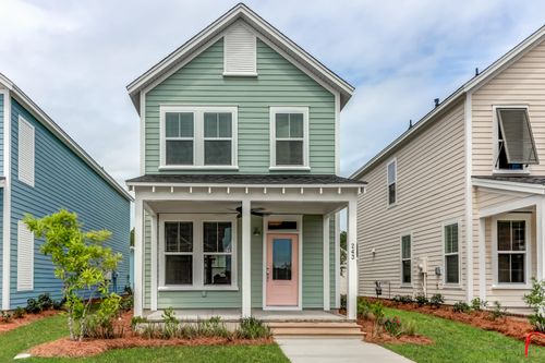 243 Symphony Ave, Summerville, SC, 29486-5445 | Card Image