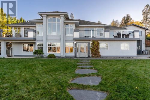 2015 High Country Blvd, Kamloops, BC, V2E1L2 | Card Image