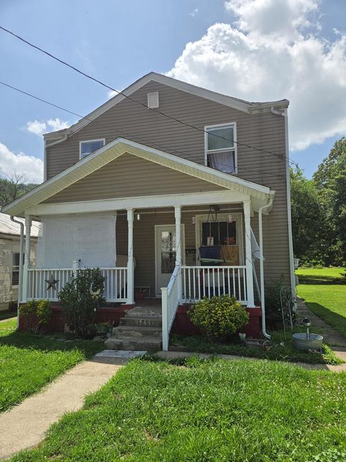 1751 Valley St., Portsmouth, OH, 45662 | Card Image