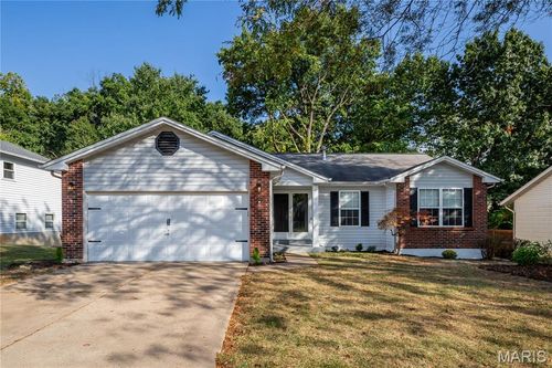 1298 Golden Gate Lane, St Peters, MO, 63376 | Card Image