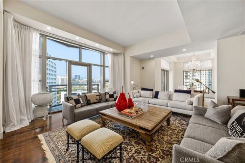 901-10776 Wilshire Blvd, Los Angeles, CA, 90024-6464 | Card Image
